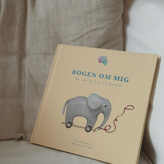 Boken om mig - Barnets bok, Fyll i dig bok