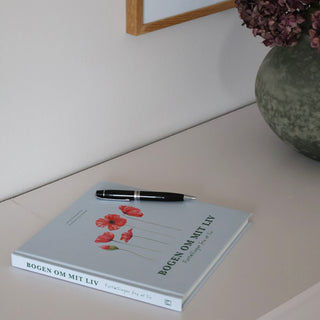 Boken om mitt liv - Berättelser ur ett liv, Fyll i dig bok