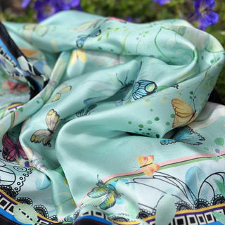 Sidenscarf, Butterfly Garden