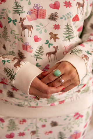 Cozy Christmas Sweatset (Adults), Mistletoe