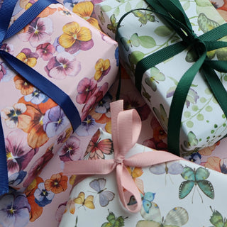 Presentpapper, 5 m, Gröna fjärilar