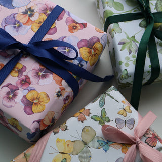 Presentpapper, 5 m, Gröna fjärilar